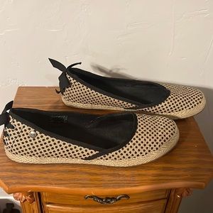 Ugg Flats